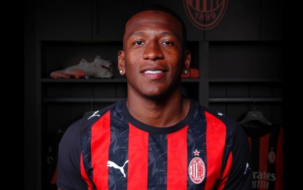 埃斯图皮尼安：加盟米兰是从小梦思，得知米兰对我感兴味顺耳不已