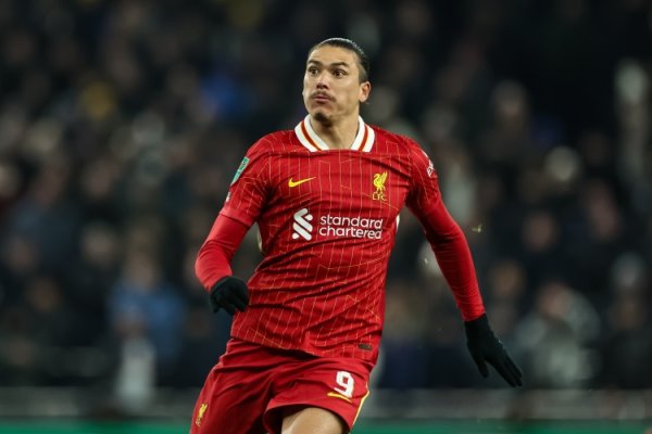 记者：努涅斯仍然是利雅得月牙的主见，俱乐部里面在盘问是否报价