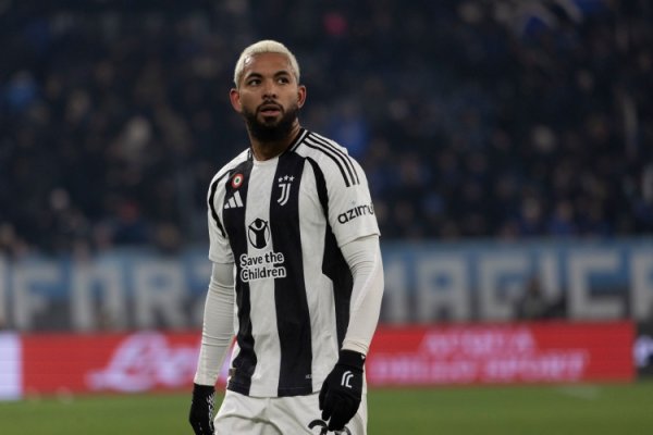 齐体：诺丁汉丛林但愿租赁+有要求买断，D-路易斯已采用五年合同