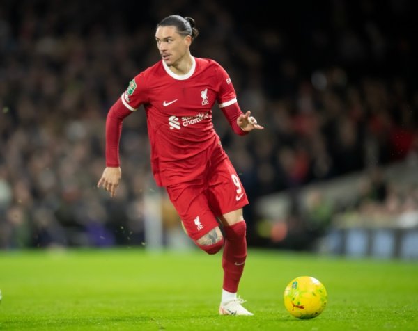 记者：利雅得眉月但愿努涅斯应允加盟后在德国体检