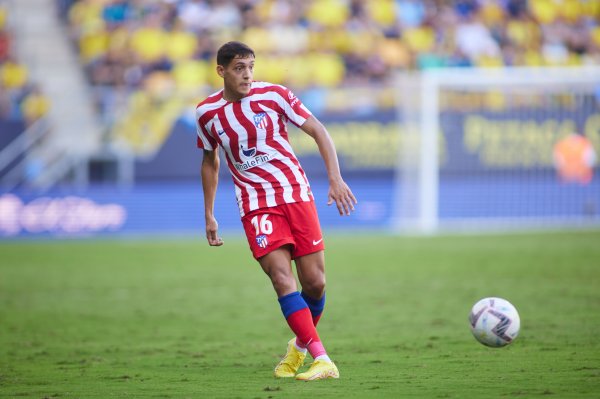 记者：尤文已盘问莫利纳的情况，但尚未与马竞伸开研讨