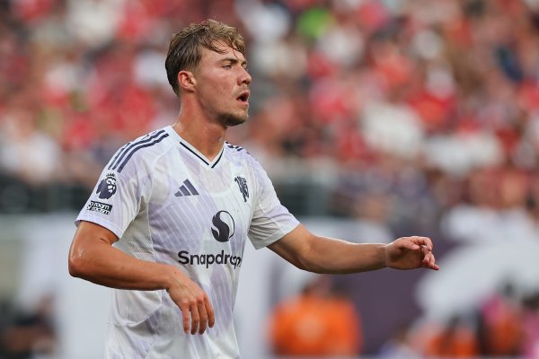 BBC：米兰渴慕签下霍伊伦，但因财政范围只可先租后买