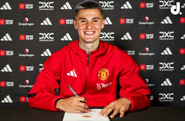 记者：塞斯科本日仍是拍完曼联媒体宣传素材，官宣行将发布