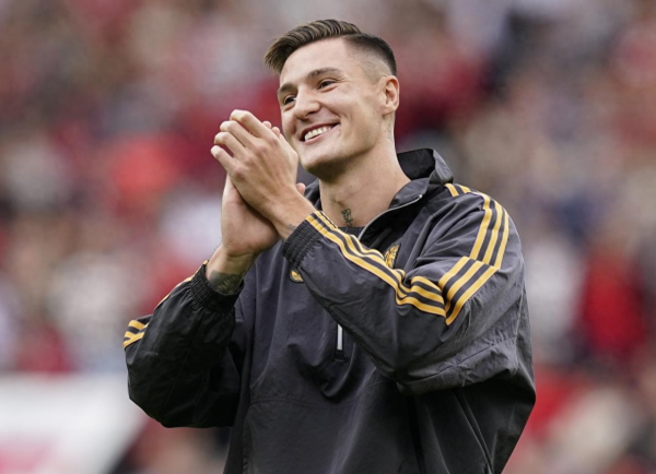 就热身赛的现象看, 曼联25-26赛季英超联赛前五轮能拿6分就可以了