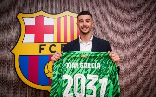 世体：西甲医委会当天评估特狮敷陈，并决定巴萨能否注册加西亚