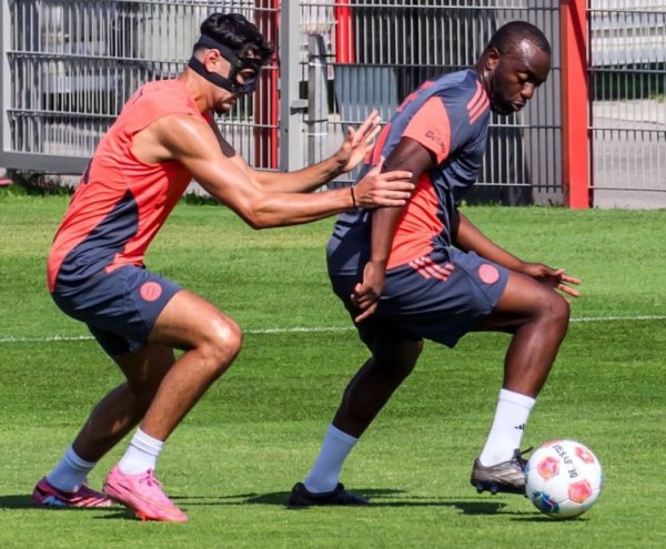 图片报：帕夫洛维奇佩带面部护具进行招架磨真金不怕火，可能会提前复出