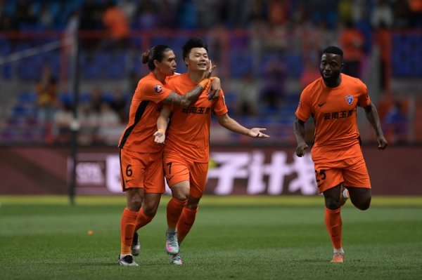 轰出穿云箭！罗竞：靠近旧主细目念念好好踢，打败三镇咱们重拾信心