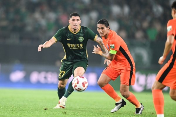 足球报：亚戈总体推崇不睬思，能否在租出到期时续约王人是问号