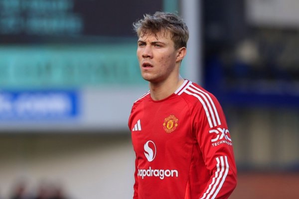 罗马诺：霍伊伦不会入选英超首轮名单，球员将评估下家采选