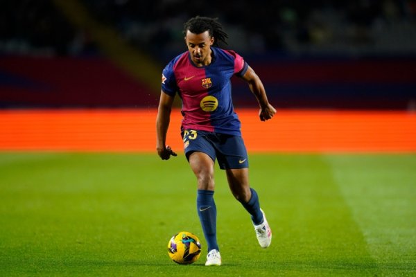 记者：孔德将于明日负责签署续约协议，新协议时限至2030年