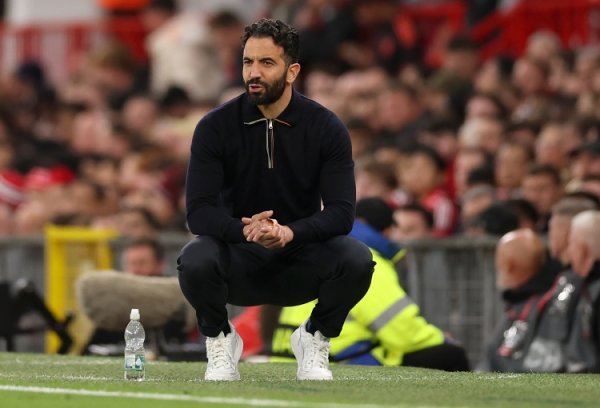 刚输英乙队！卫报：曼联有东说念主质疑阿莫林，合计收货没起色可能下野