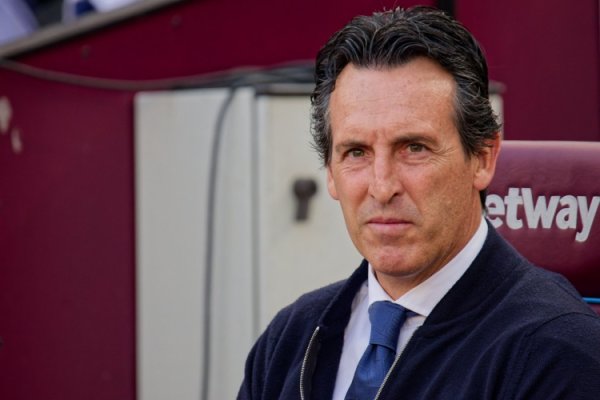 挂机了？维拉夏窗17东说念主离队仅买3东说念主 开局3场0进球+行将失去大马丁