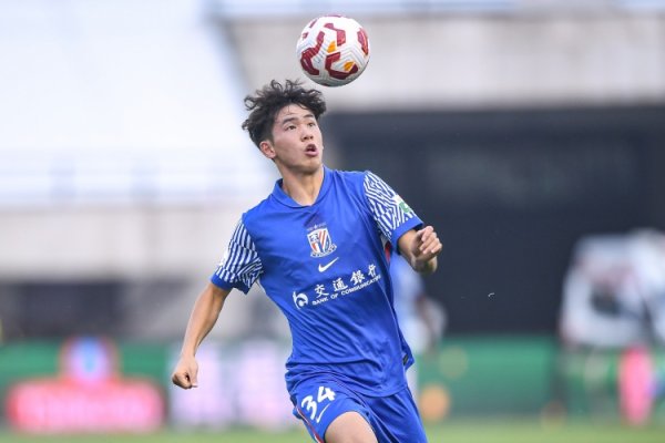 足球报批申花：快速障碍和高强度，申花两大取胜法宝险些销亡