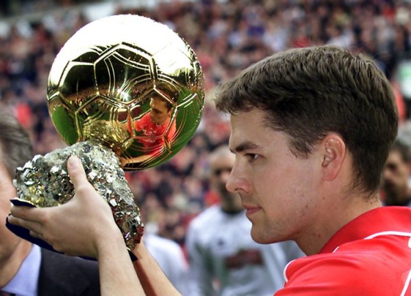 欧文：17岁时我比鲁尼愈加出色 其时我比同龄球员逾越几光年