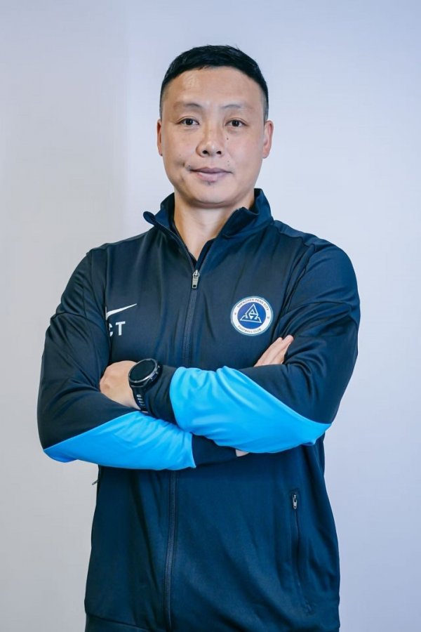 深圳新鹏城足球俱乐部本日文书，任命陈涛为一线队助理清楚