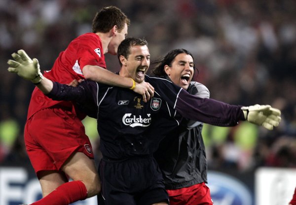 伊斯坦布尔名胜元勋！利物浦官方回归：杜德克赤军生计首秀24周年