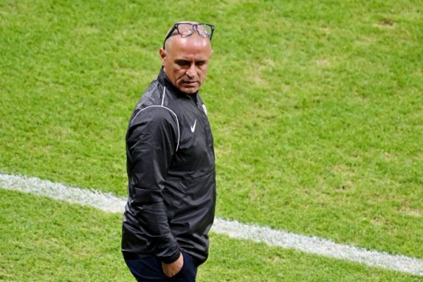 卡尔佐纳：投诚德国事一个记起的日子，这是对咱们所有这个词辛勤的陈说