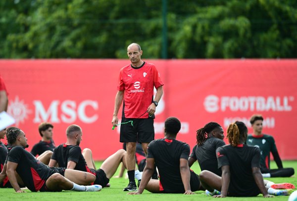 阿莱格里：咱们的瞎想是重返欧冠 莱奥比目鱼肌有问题无法出战