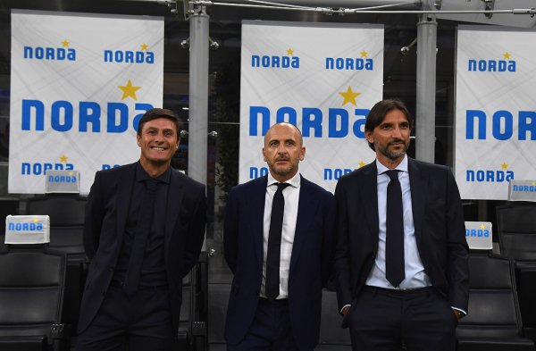 沙媒：眉月为国米总监奥西利奥开300万欧年薪，并赋予转会决议权