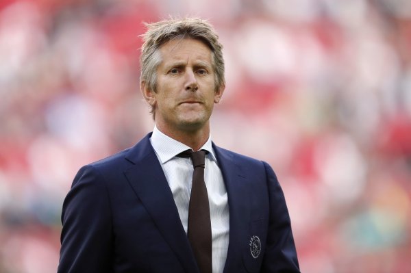 范德萨：C罗那时说他会成为寰宇最好，我说别太自信，但他作念到了