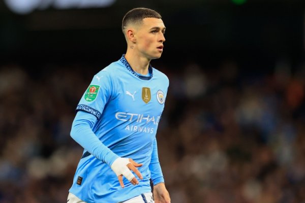 沃尔科特：看到福登再次踢出水平真实太棒了，他需要这种开脱度