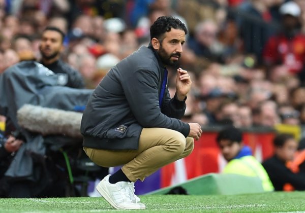 记者：阿莫林若坚合手343将丢掉职责，我认为他会在圣诞节前下课