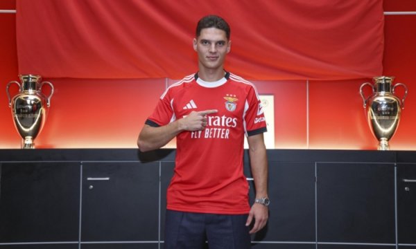 苏达科夫：被穆里尼奥捏教是儿时梦思，我都不敢投诚正在与他同事