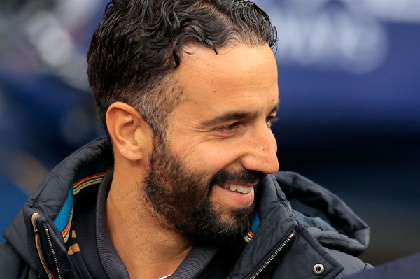 声威大换血？太阳报：曼联酝酿清洗高薪球员，周薪30万胖虎+桑乔