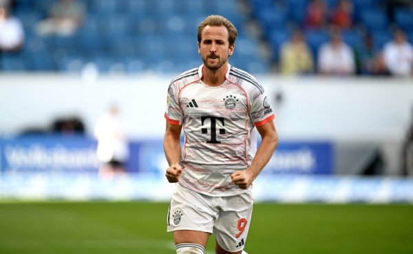 伊莱-曼宁：凯恩不错成为NFL踢球手，咱们随时宽贷他