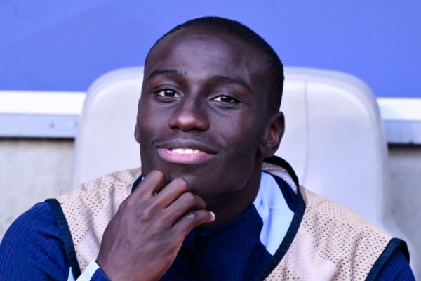 西媒：门迪也曾伤缺165天，鉴于他的情况皇马专诚为其寻找出息