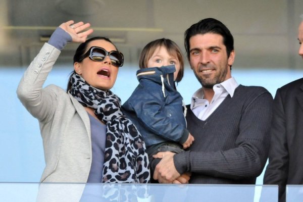 布冯前妻：曾有一些球员追求过我 当今已成为球迷经常看尤文比赛