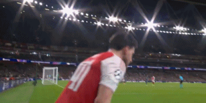 【早报】飞流直下三千尺! 阿森纳领衔欧冠进球盛宴