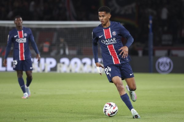 斯基拉：马尤卢与巴黎续约到2030年可能性越来越大，双耿直在有计划