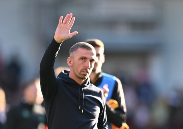 电讯报：加里-奥尼尔退出狼队选帅行列，球迷反对是其中一个原因