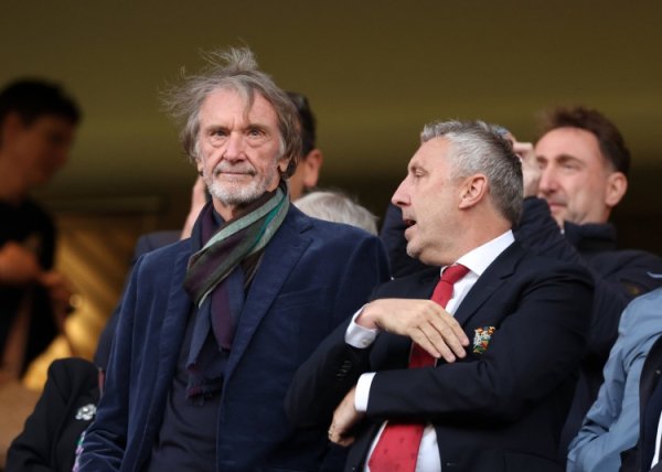 裁人450东谈主！BBC：曼联数据分析踏进顶级 扭转巨亏预测完结盈利