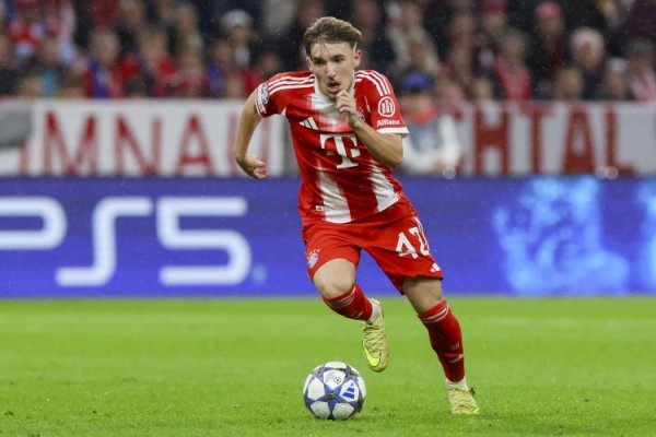 罗马诺：拜仁与卡尔已在考虑通过更动条约结构来进行续约的可能性