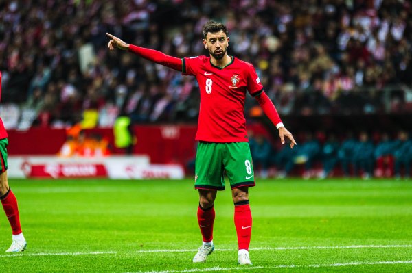 B费和内维斯双双献艺帽子戏法！这是葡萄牙队球员自03年来初次