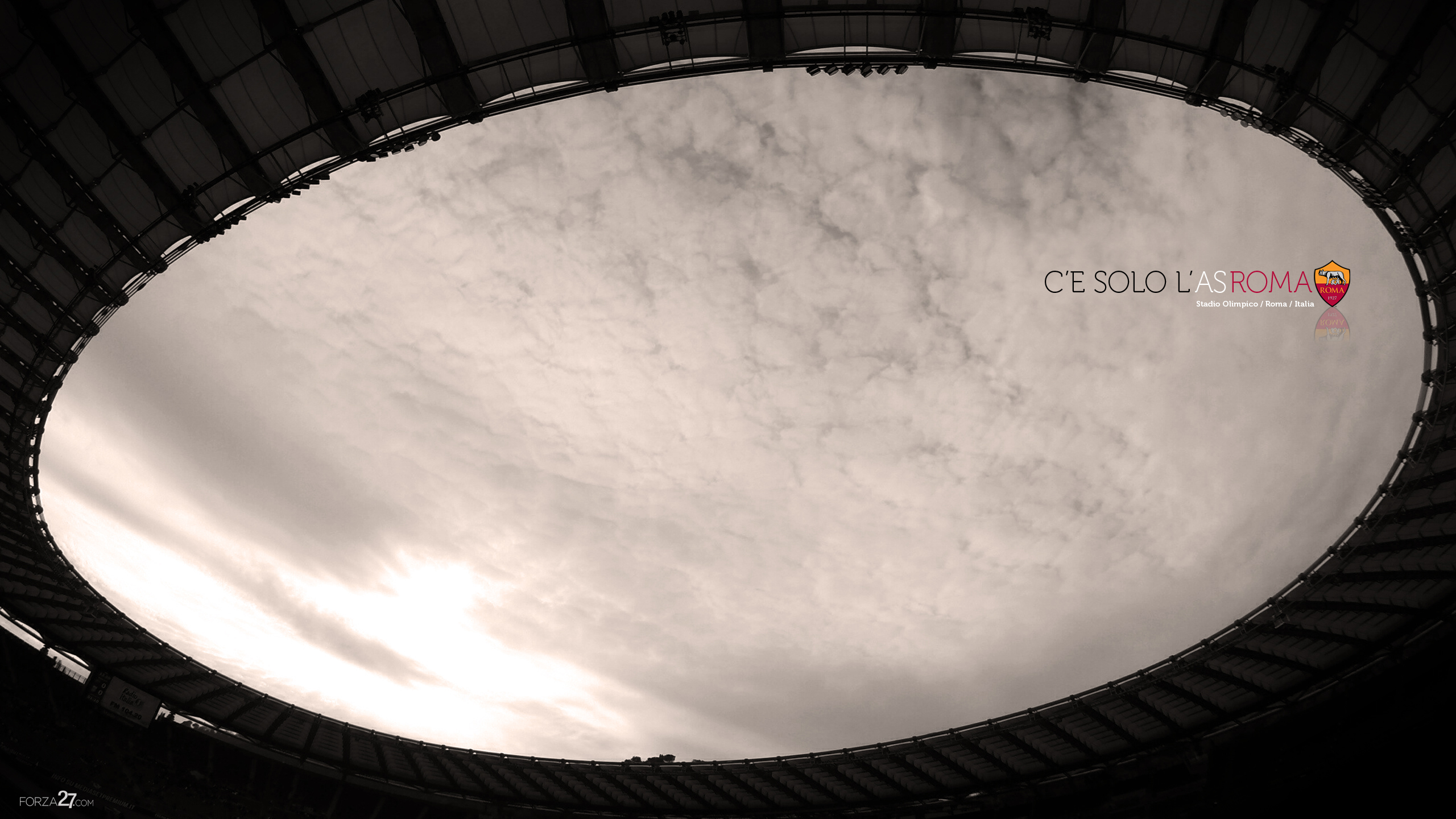 纽卡连换四东说念主！沃尔特马德、佳夫替补出场，伊兰加被换下